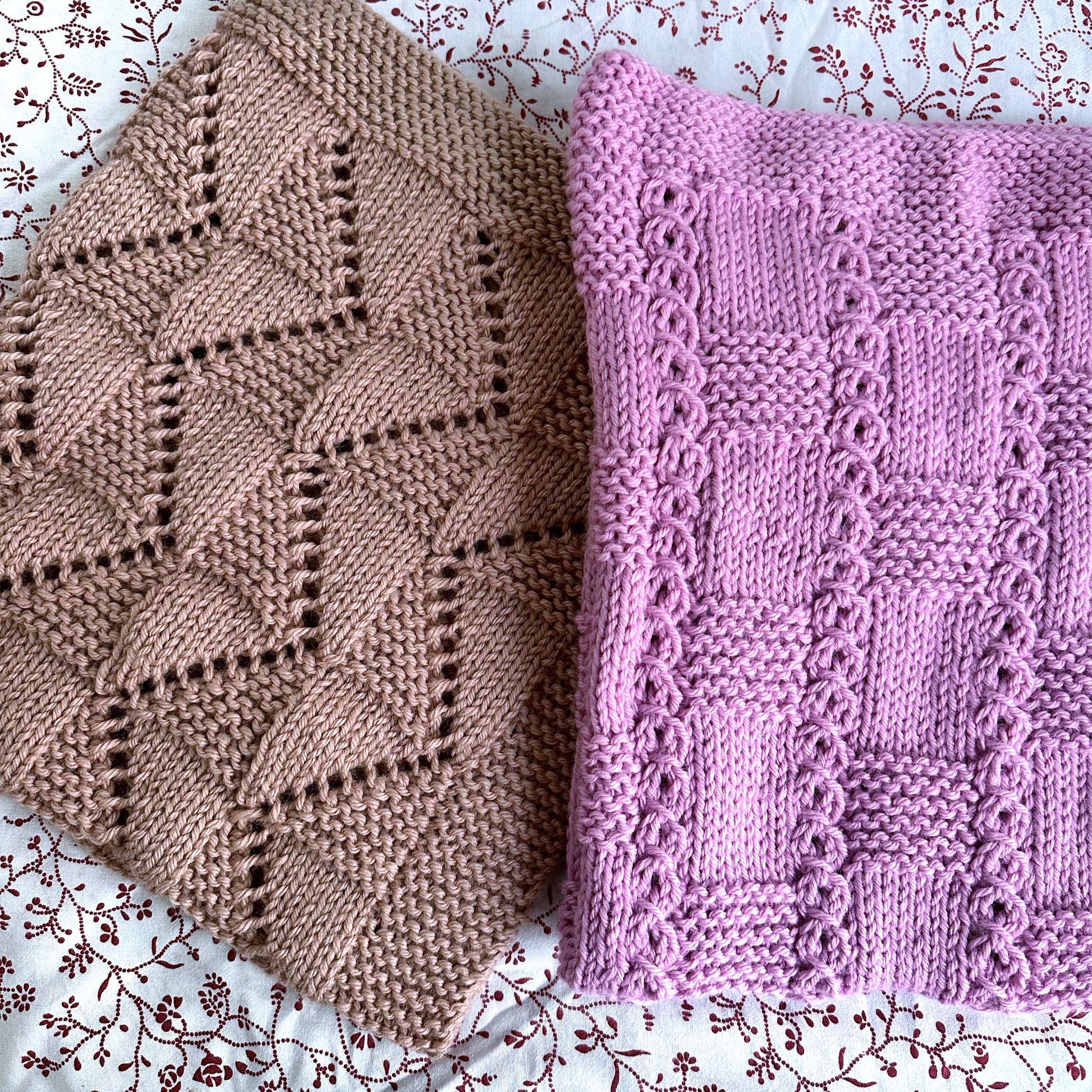 zig zag and chess line baby blanket knitting pattern stitch mood close up