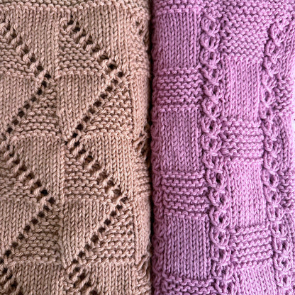 zig zag and chess line baby blanket knitting pattern stitch texture close up