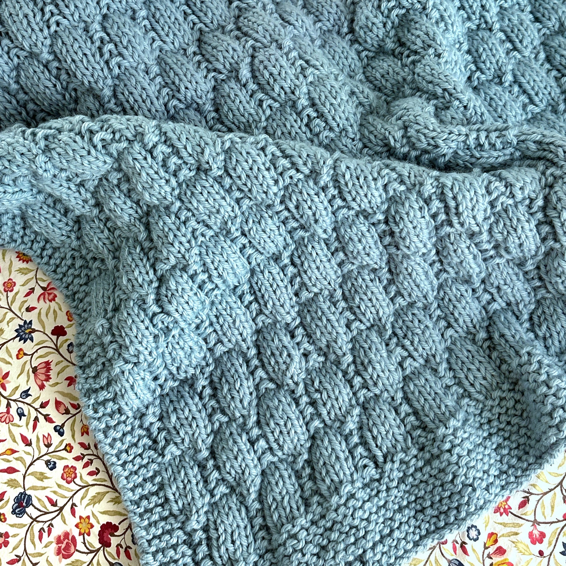 beehive baby blanket knitting pattern textured knit design blue