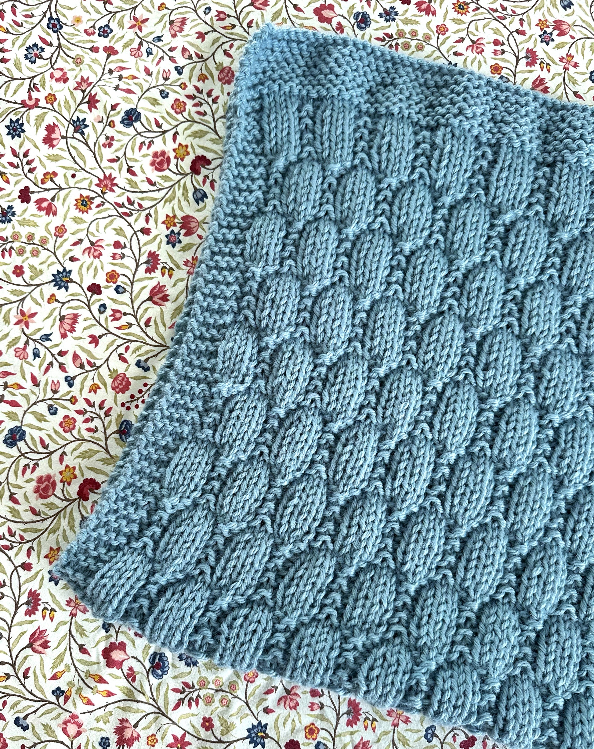 beehive baby blanket knitting pattern soft blue color