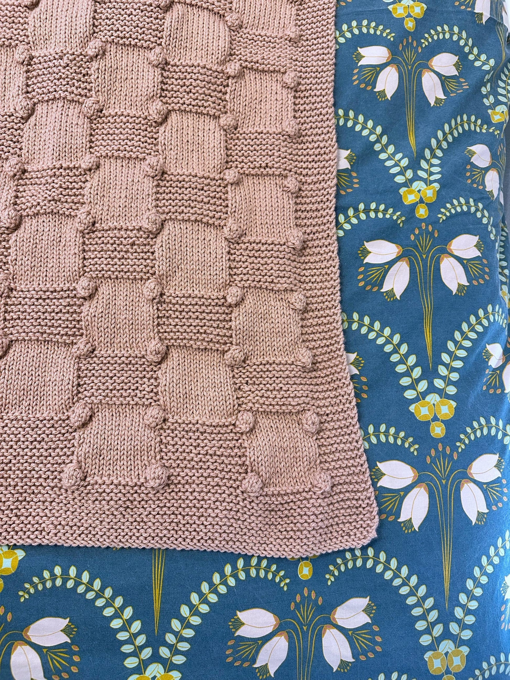 bobble baby blanket knitting pattern edge and stitch definition