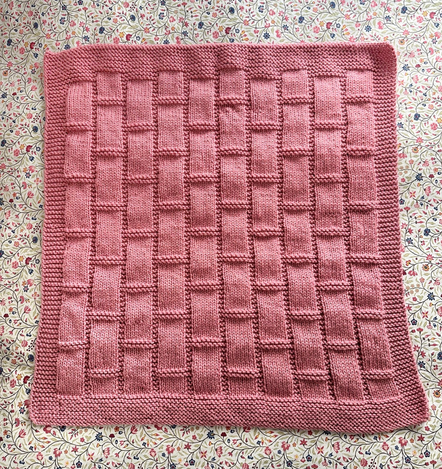 bricks baby blanket knitting pattern full blanket view