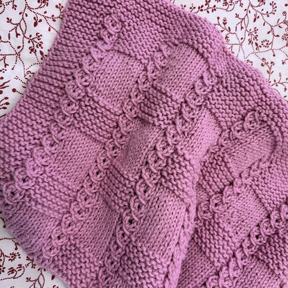 chess line baby blanket knitting pattern soft mauve color