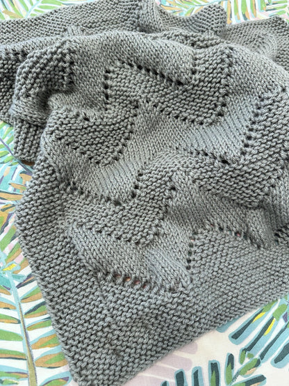 diamond baby blanket knitting pattern soft neutral color