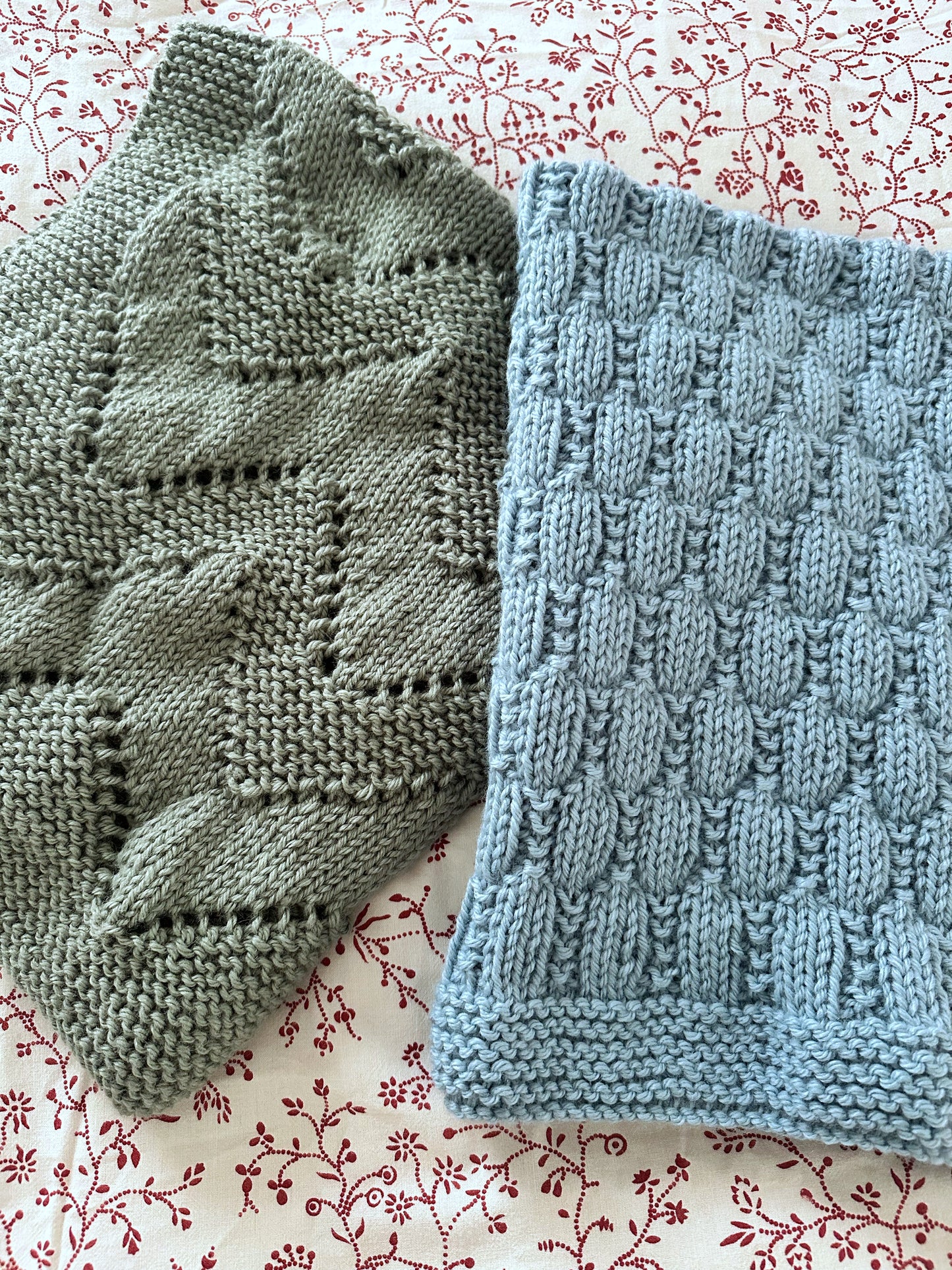 diamond and beehive baby blanket knitting patterns textured detail