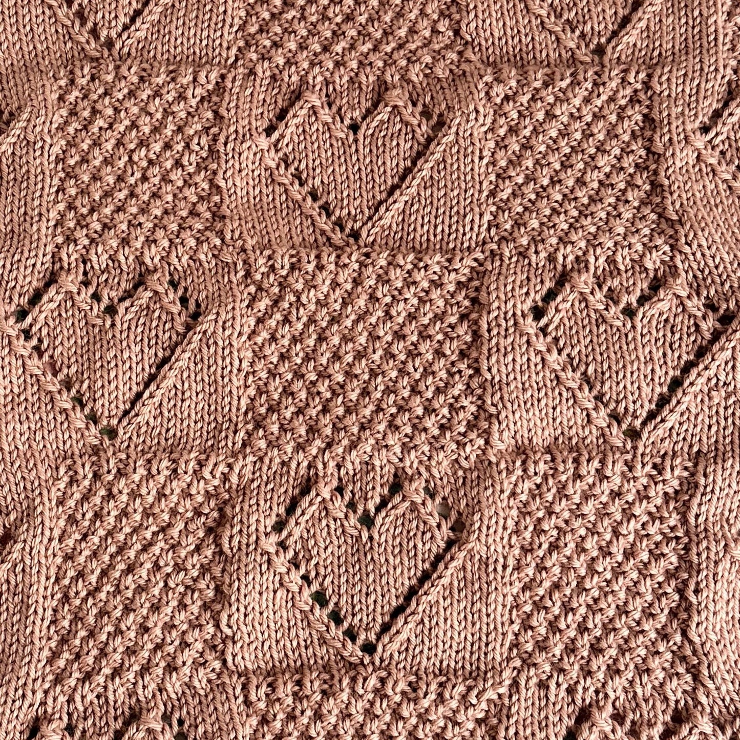 heart baby blanket knitting pattern heart stitch texture