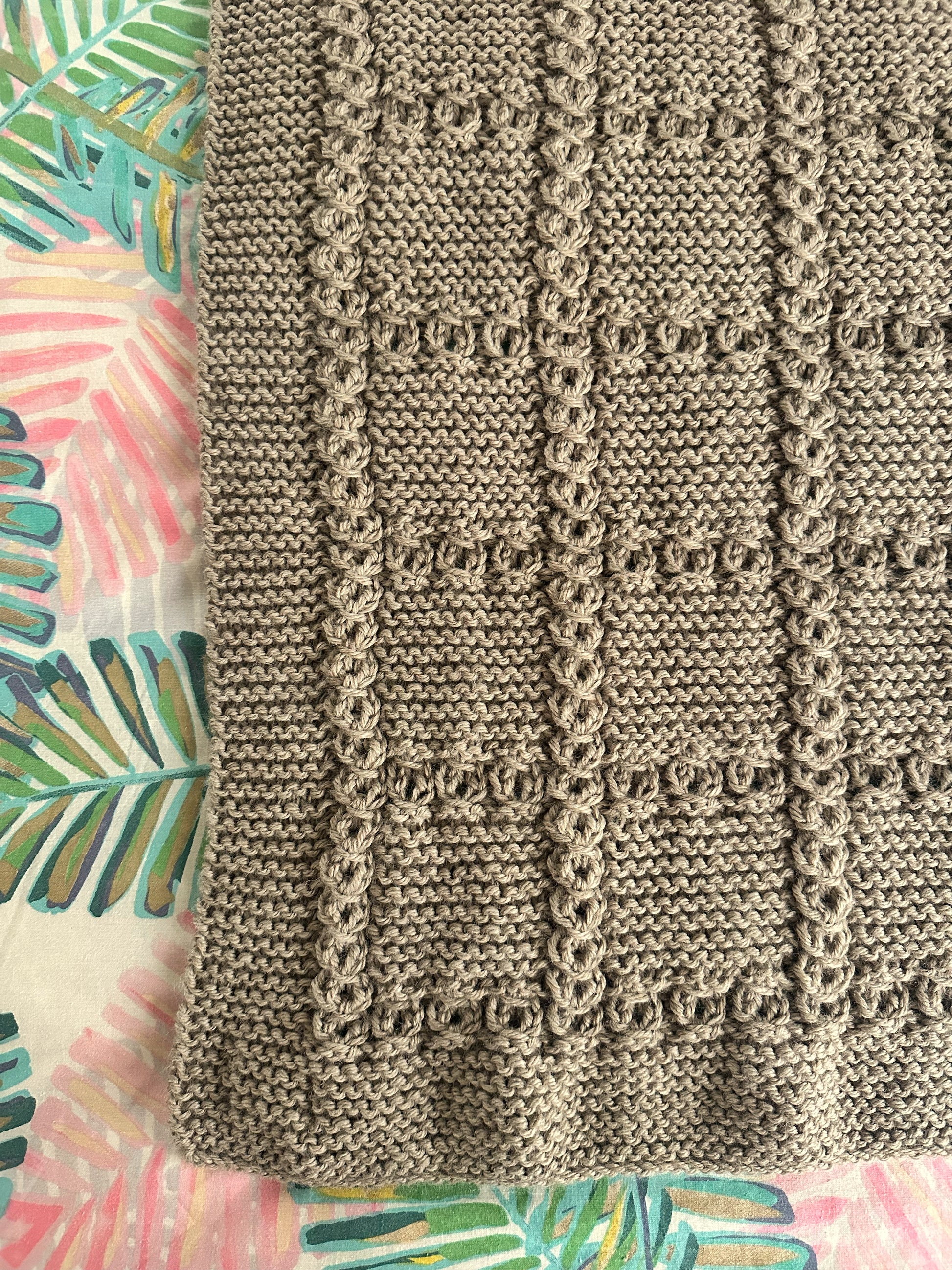 lace cable baby blanket knitting pattern edge and stitch definition camel