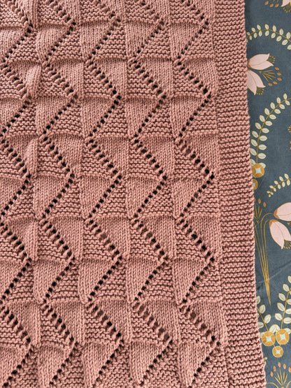 zig zag baby blanket knitting pattern edge and stitch definition dusty pink