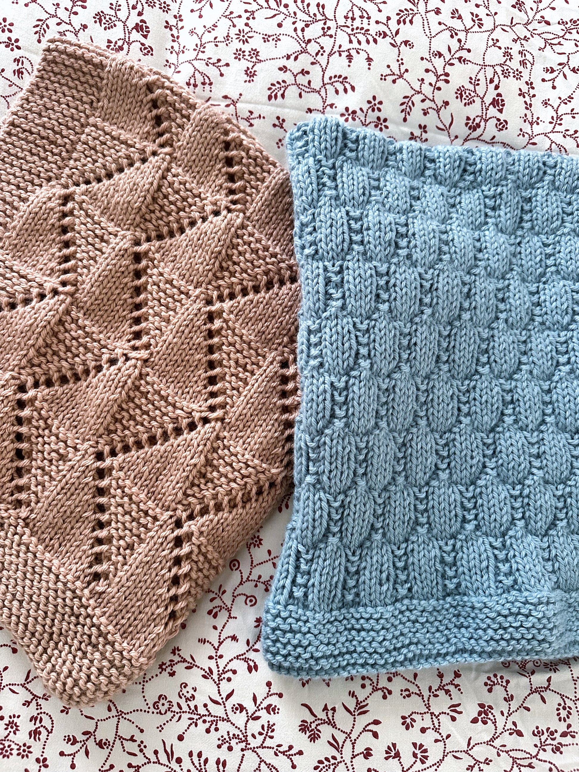 zig zag and beehive baby blanket knitting patterns textured detail