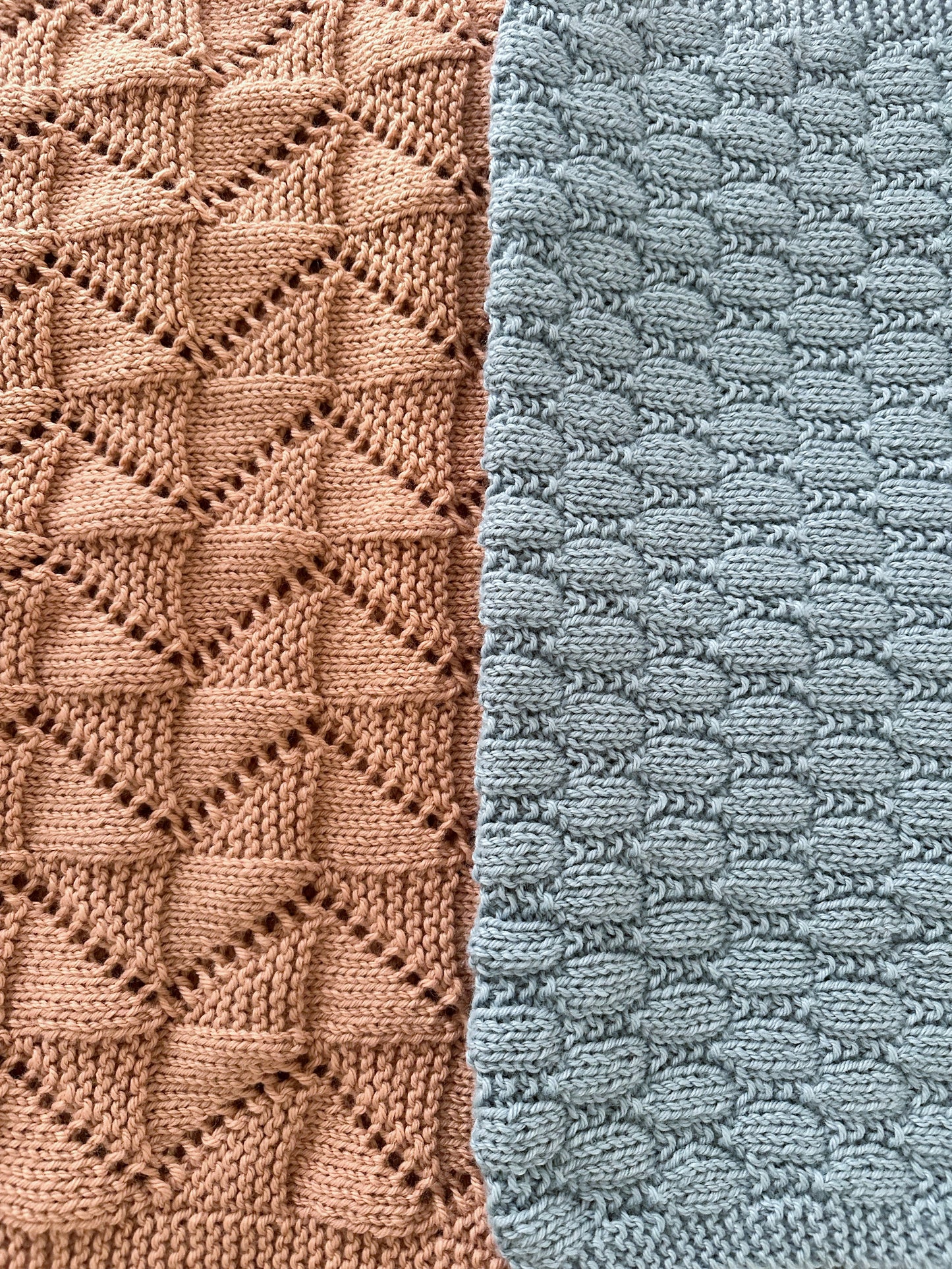 close up zig zag and beehive stitch baby blanket knitting patterns